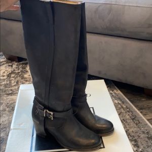 Frye Malorie Knotted black boots size 7.5